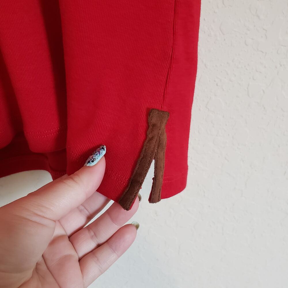 Lauren Ralph Lauren Red V-Neck Top‎ with Brown Faux Suede Trim Women's X Small - Picture 3 of 5